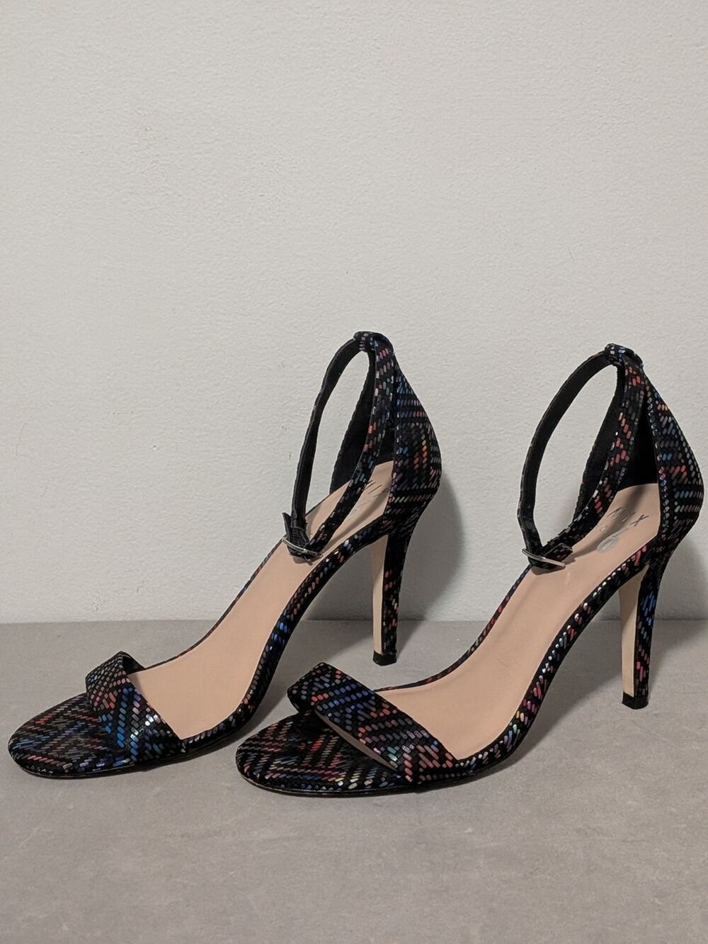 Mix No. 6 Lina Black Rainbow Woven Stiletto Heels US Women's Size 10 Ankle Strap